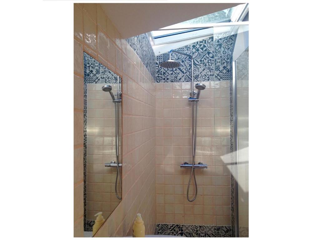 Chambre D'Hote La Beaudine Forcalquier Phòng bức ảnh